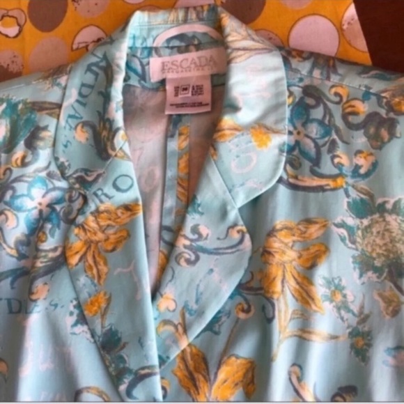 Escada Jackets & Blazers - Vintage Escada baby blue short sleeved blazer